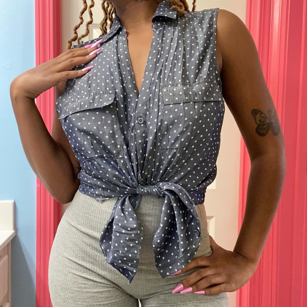 Greyish Blue Polka Dot Blouse ⚪️💠